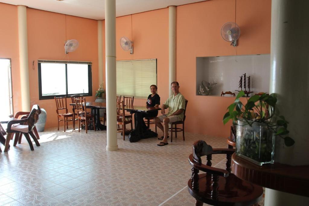 Ban Sulada Guest House Laem Ngop Экстерьер фото